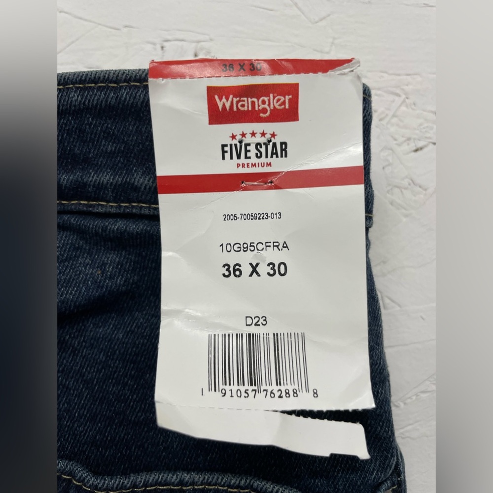 NWT Wrangler Performance Series Straight Fit Jeans, Size 36X30